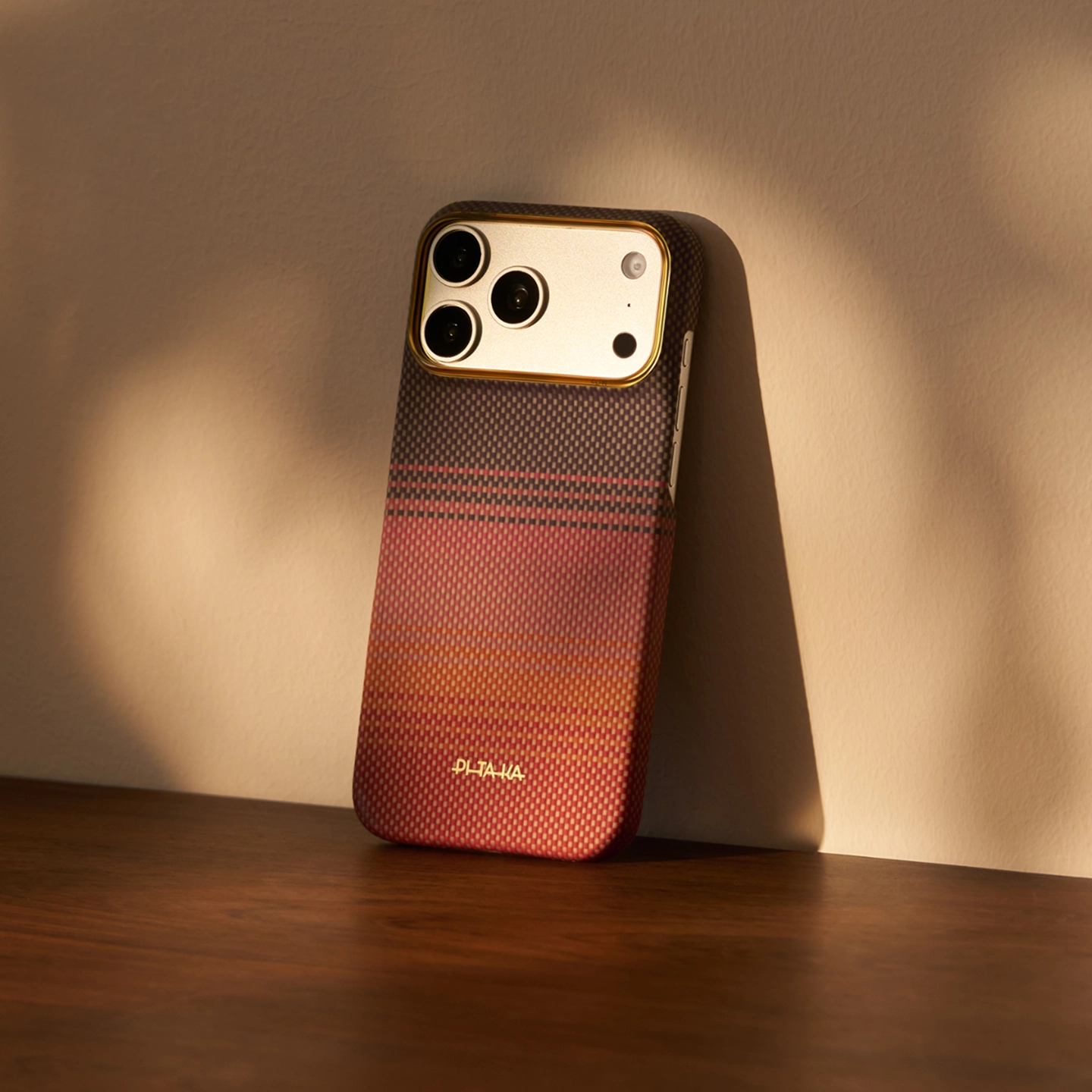 California Dream Edge Case for iPhone 18 lifestyle