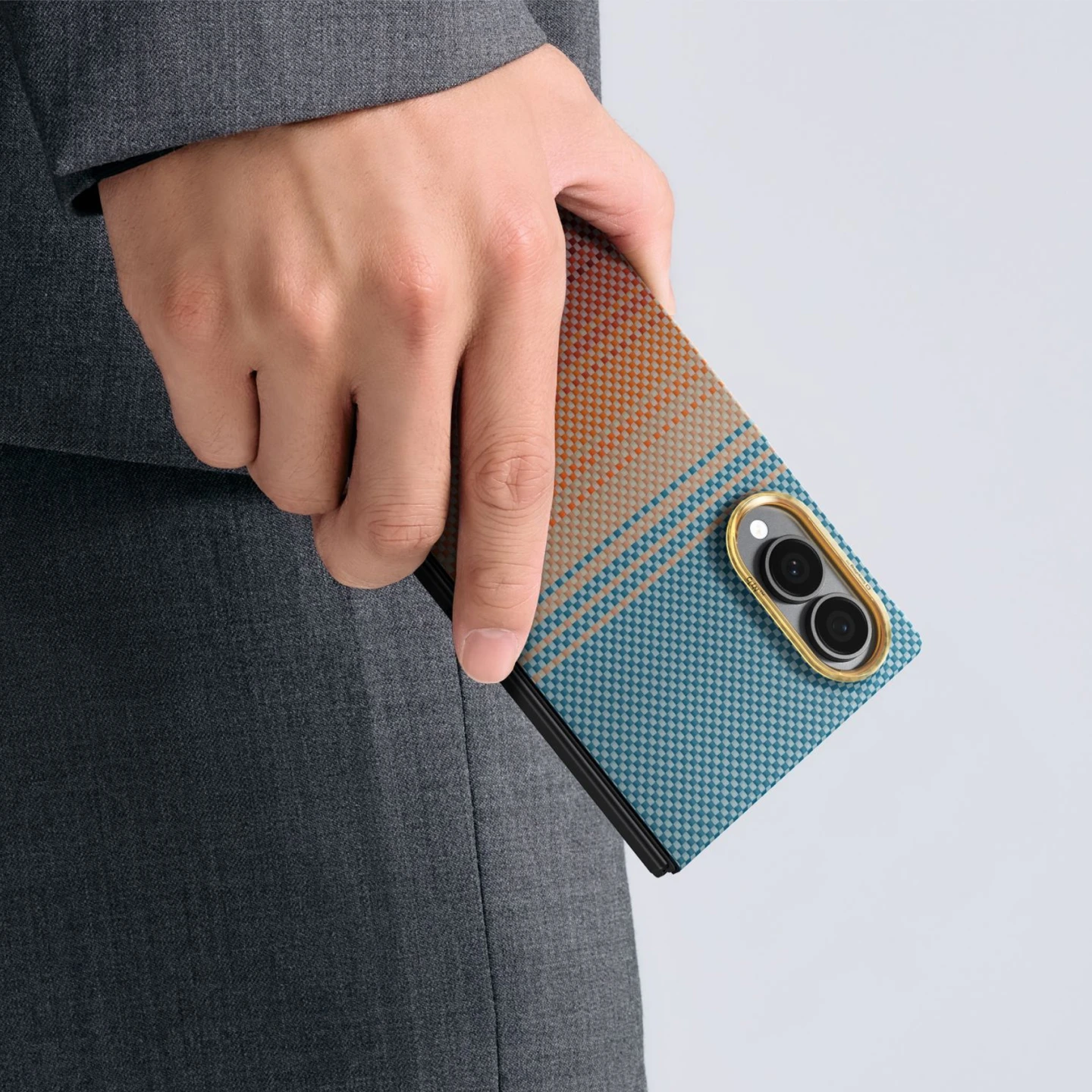 California Dream 01 Edge Case lifestyle