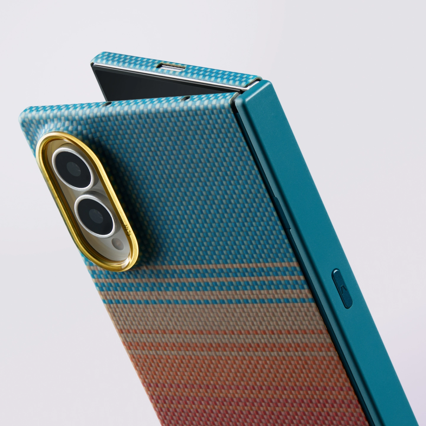 California Dream hinge guard for Galaxy Z Fold8