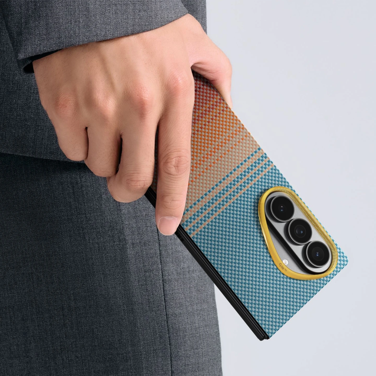 California Dream 01 Edge Case lifestyle