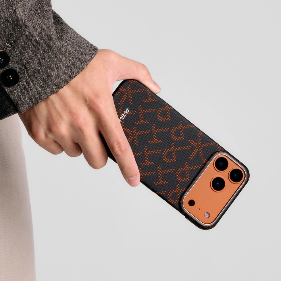 PITAKA Monogram phone cases