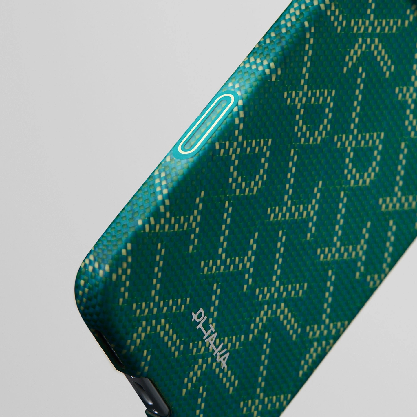 PITAKA Monogram Gold Green PitaTap camera control