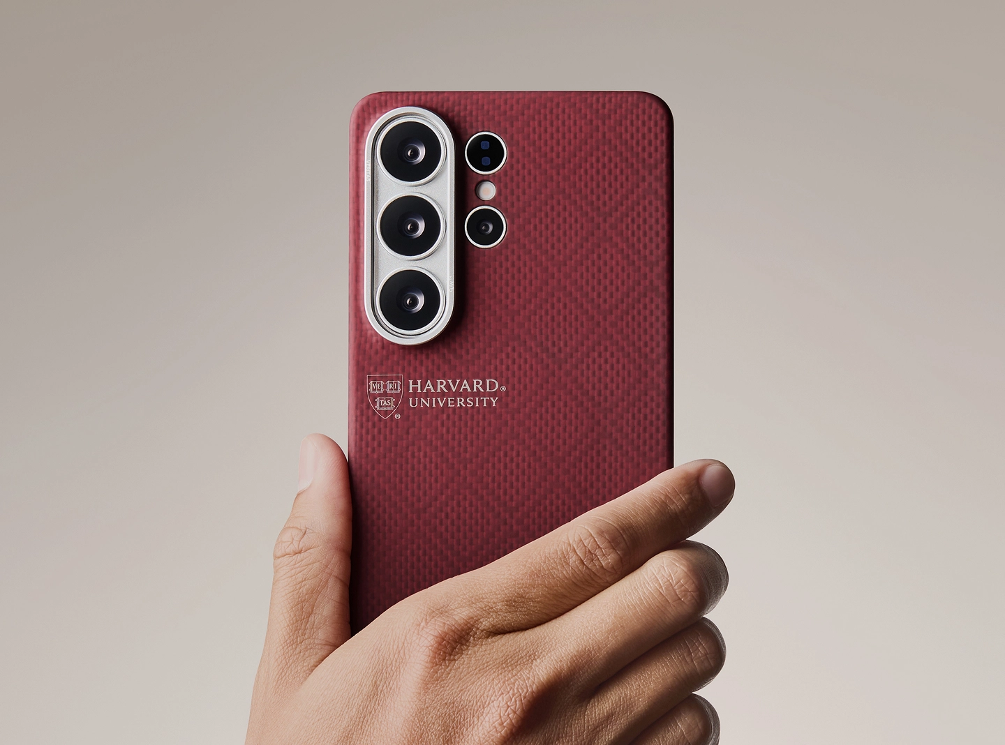 Harvard Samsung Galaxy S case material detail