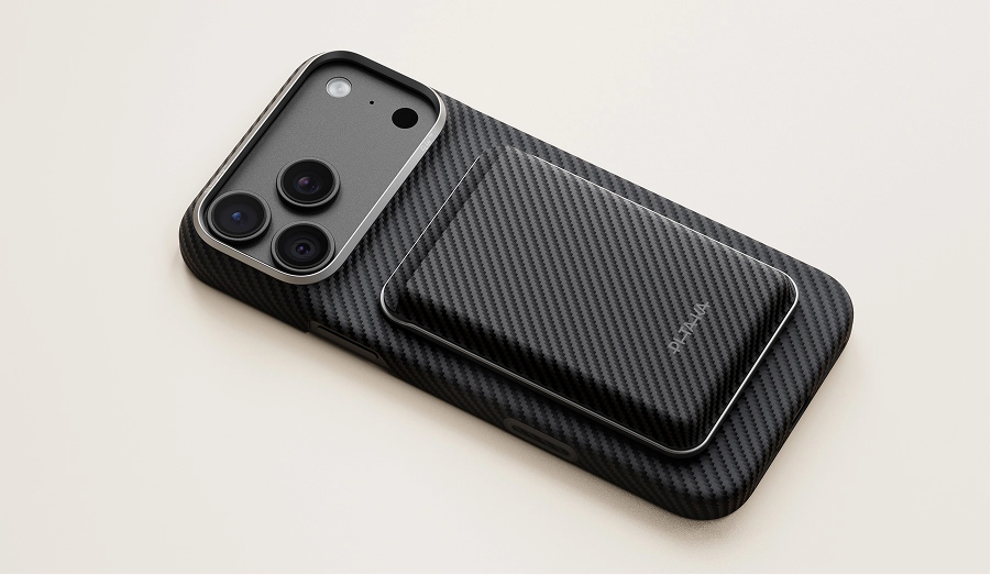 Black/Grey Twill phone with a MagMod Wallet attached