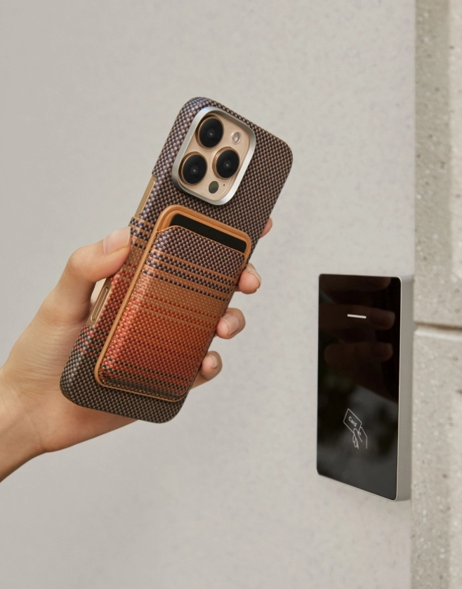 Tap and go with MagSafe Woven Wallet