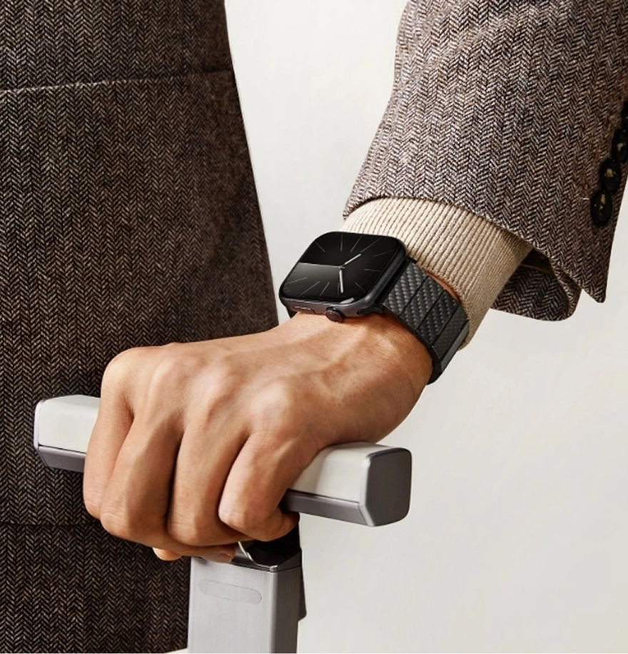 Black Carbon Fiber Apple Watch Band