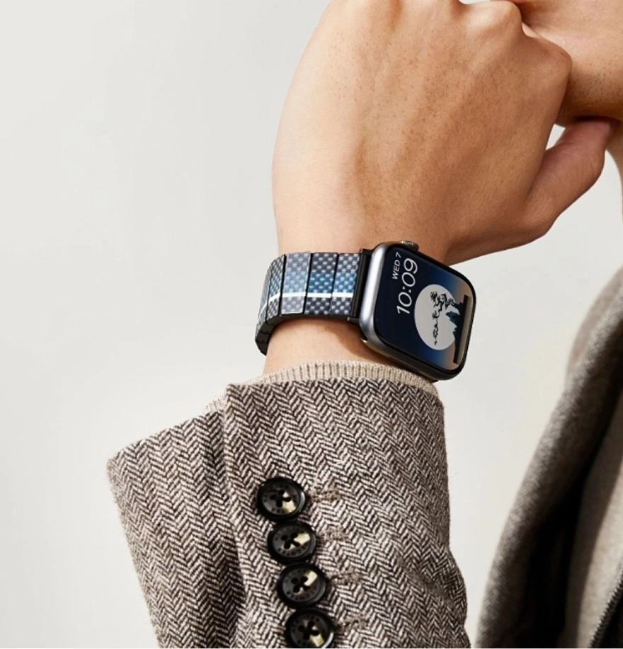 Moon Carbon Fiber Apple Watch Band